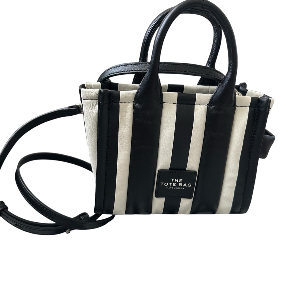 NWT Marc Jacobs Black & White Striped Tote Bag mini 2P3HTT024H01-005 retail$375